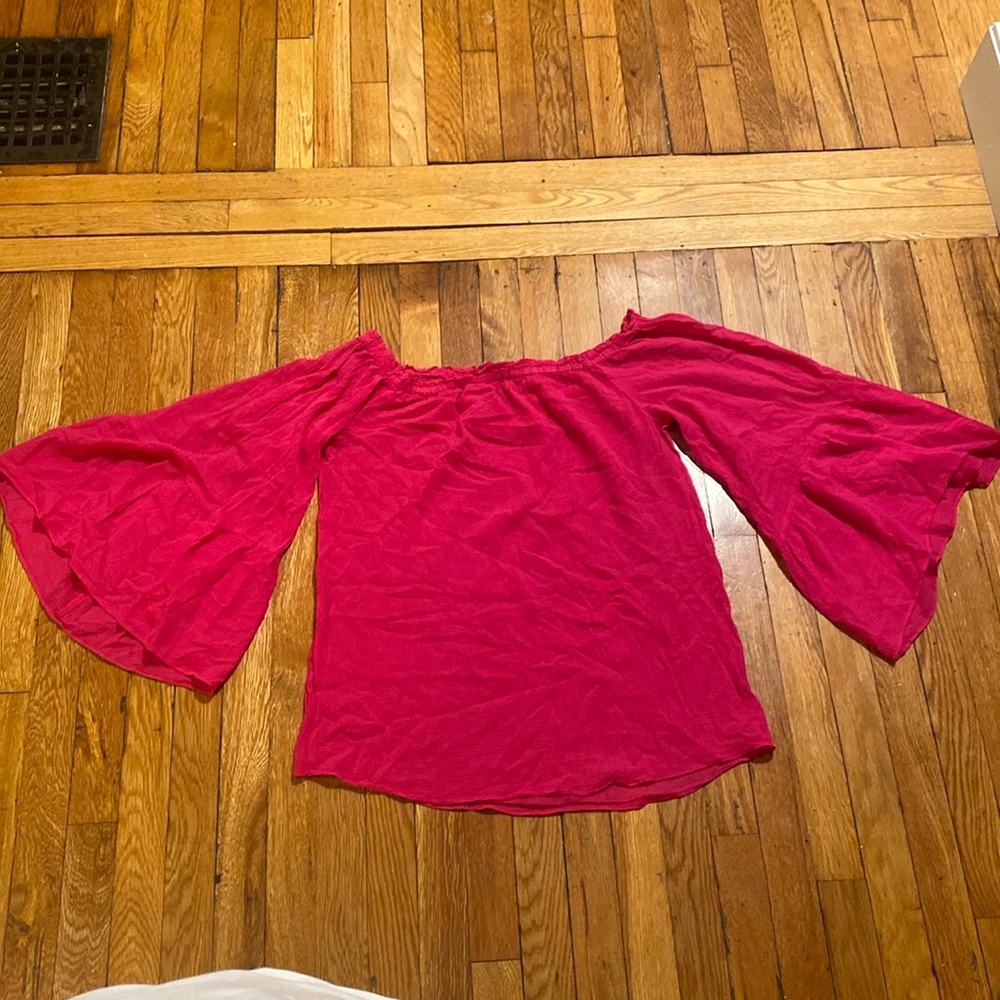 BCBG fuchsia bathing suit cover up with big sleeves